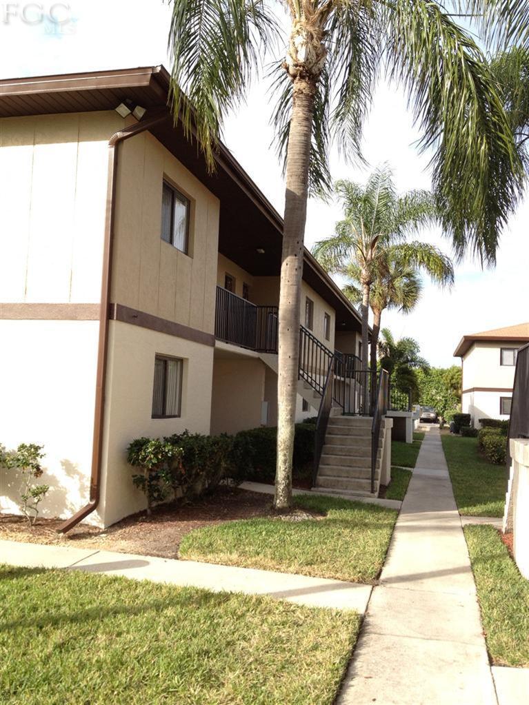Pinewood South Condo, Fort Myers, florida Florida Real Estate